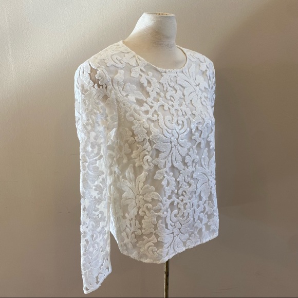 DIANE VON FURSTENBERG Belle Sequined Floral Top in white - Picture 6 of 12